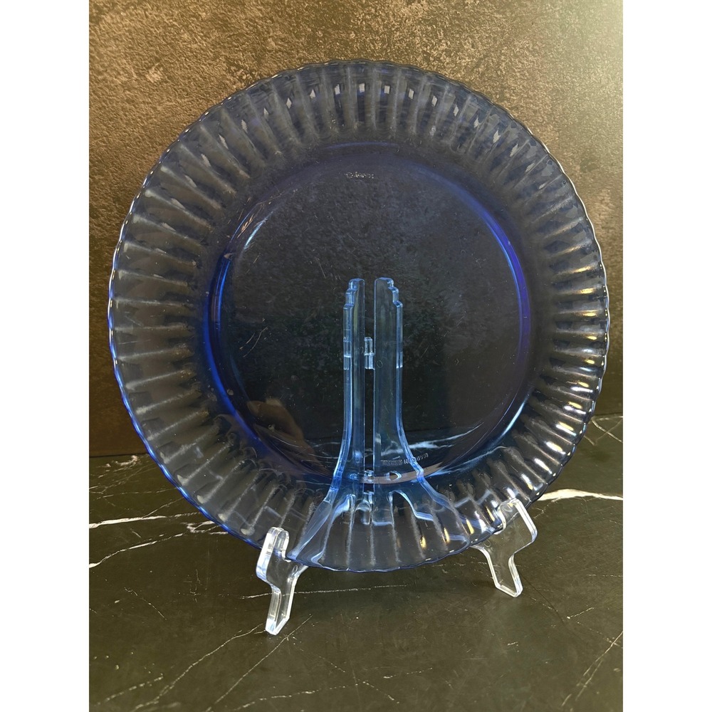 VTG Colorex Cobalt Blue Fluted Glass/Plate with a Stand 10in READ